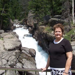 Meet your Posher, Linda